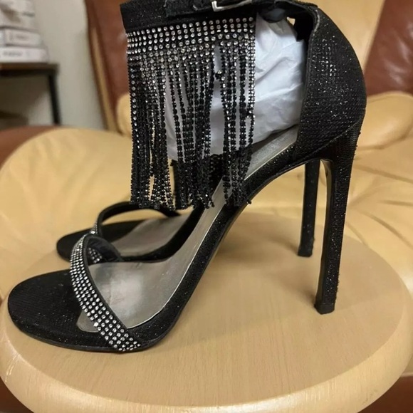 Stuart Weitzman Onfiresong Black Crystal Fringe Sandal Heels - Picture 3 of 8